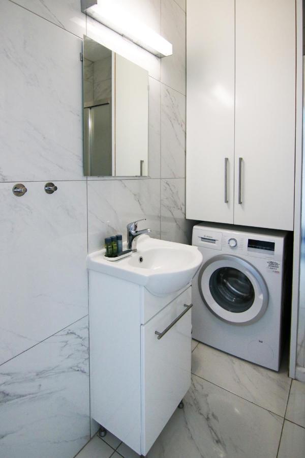 Phaedrus Living - Seaside Executive Flat Harbour 206 Apartament *
